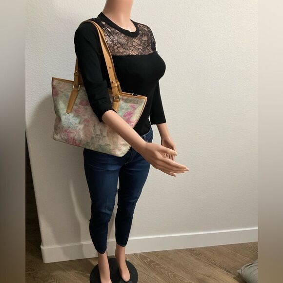 BRAHMIN CREME TALITHA MEDIUM ASHER TOTE LIKE NEW - Picture 2 of 15